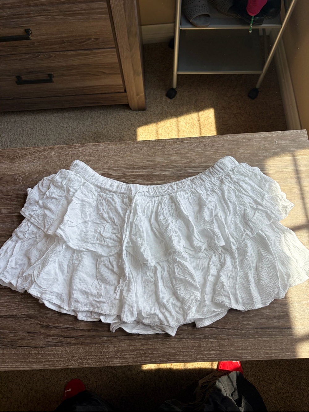 Pull&Bear White Tiered Mini Skirt